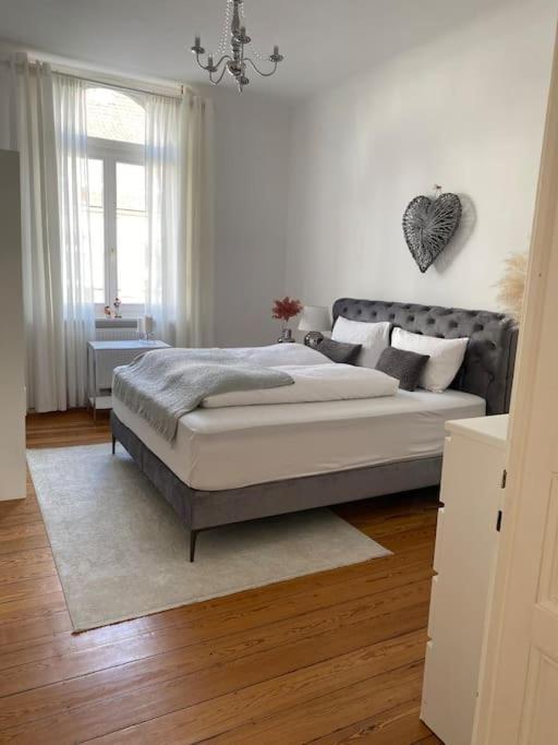 Altbau-Oase Der Eleganz: Stadtnaher Komfort Pur Wiesbaden Esterno foto